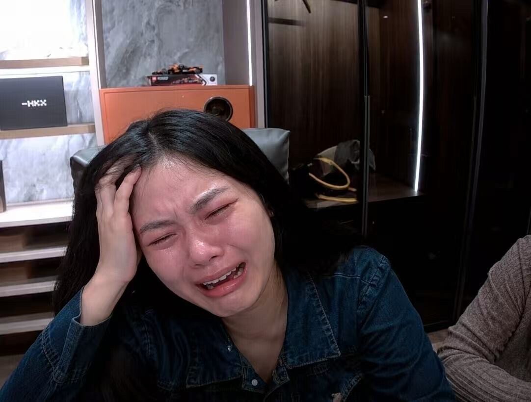 我不慌！--秋秋很爱吃