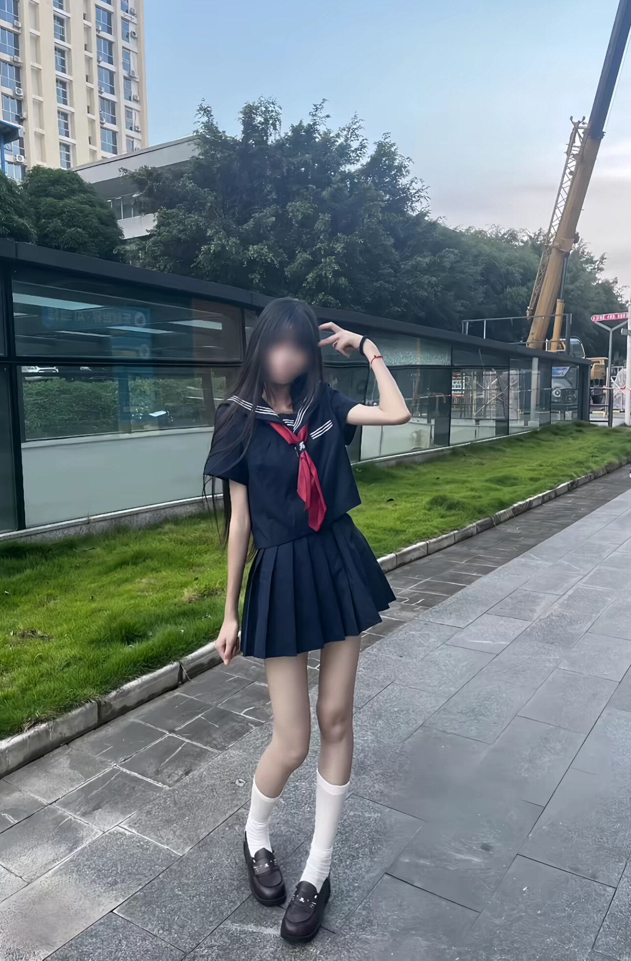 玩合约久了，人都变得人不人鬼不鬼。--琳琳（负债）